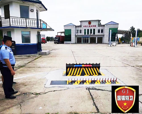 智能破胎器路障機