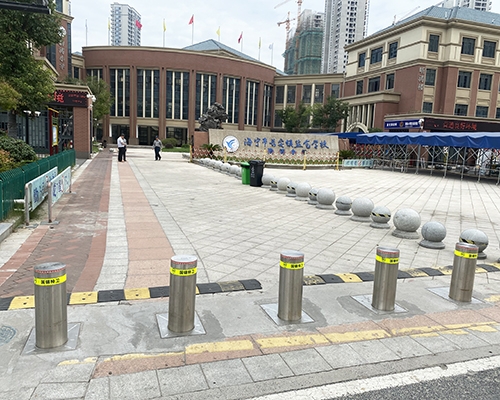 海寧市長安鎮鹽倉學校