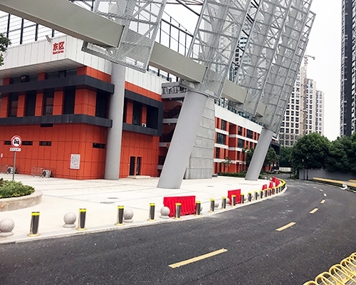 液壓路樁
