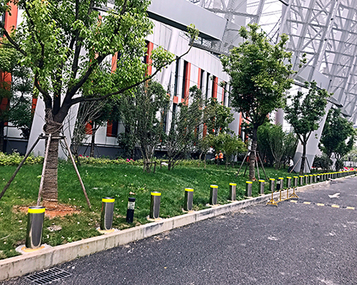 電動升降柱